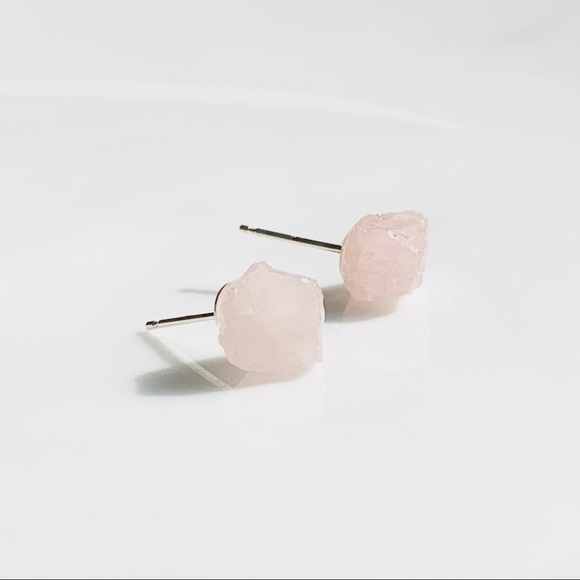 Raw Rose Quartz 925 Silver Studs Earrings - Picture 2 of 4
